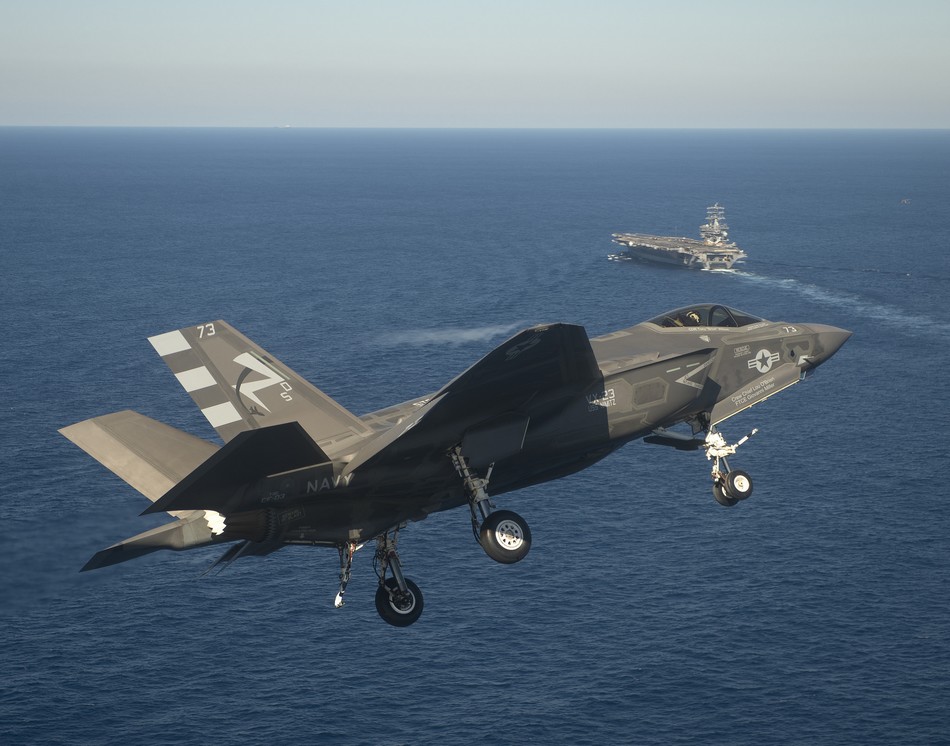 :F-35C״ΏĺĸϏw23